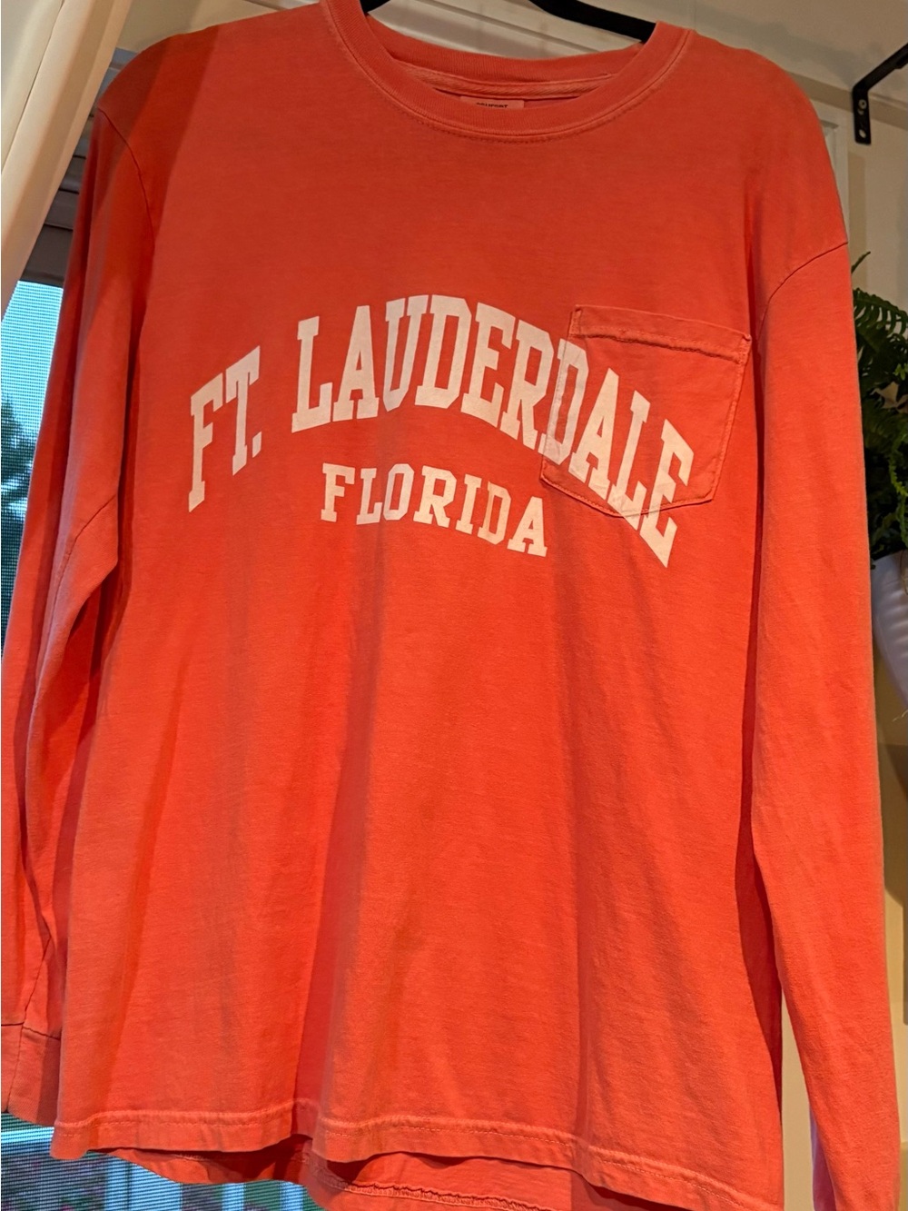FORT LAUDERDALE, FLORIDA, LONG SLEEVE COTTON T-SHIRT, SIZE MEDIUM